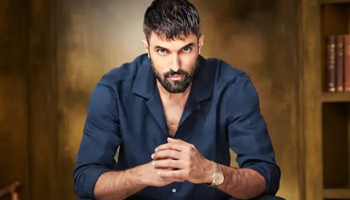 Engin Akyürek serie in italiano, biografia e film